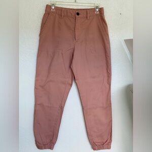 GAP Girlfriend Jogger Size 6 Pink Blush Elastic Waist Capri Pants